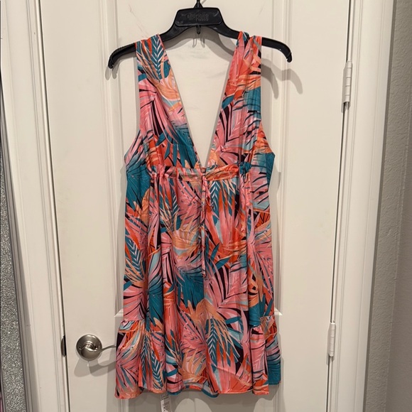 Cupshe Dresses & Skirts - #64 Cupshe NWT, Tropical Leaf Print Sleeveless Dress, Size L.
